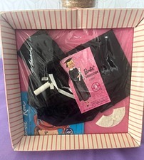 Rare Vintage 1963-64  Barbie & Midge Graduation #945 By Mattel - NRFB picture