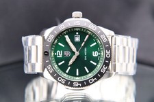 Luminox Sea Pacific Diver 3137 44mm Stainless Steel Strap with Green Dial Men's picture