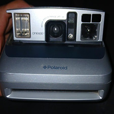 Polaroid one600 Instant Film Camera Silver/Gray Untested picture