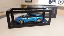 PARAGON  1:18 SCALE BMW i 8 In Protonic BLUE picture