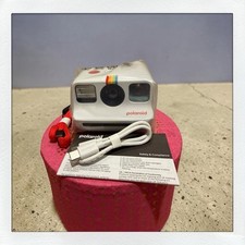 Polaroid Go Generation 2 Instant Film Camera (White) picture