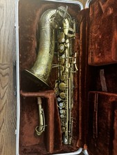 VINTAGE 1949 BUESCHER MODEL 140 BIG B ARISTOCRAT ALTO SAXOPHONE  picture