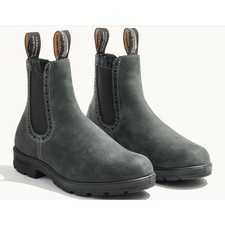 Blundstone Women’s Originals #1630 Rustic Black Leather Chelsea BootsUS 7.5 picture