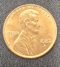 1982 D Penny Coin,  3.1 Grams, Denver Mint Mark picture