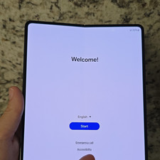 Moving Sale Samsung Galaxy Z Fold 4 picture