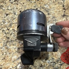 Garcia Vintage Abu-Matic 280 Spincast Closed-Face Freshwater Fishing Reel picture
