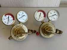 2 Vtg Victor Equipment Company Compressed Gas Pressure Regulator Gauges SR-410-A picture