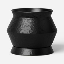 Modern Planter Black - Threshold picture