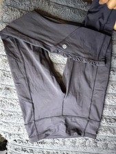 lululemon leggings picture