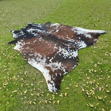 Natural Speckled Tricolor Cowhide Rug Genuine Hair On Cow Skin Area Rug picture