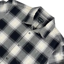 NEW Club Monaco Men’s Cotton Check Button-Down Shirt Black & White • Small picture