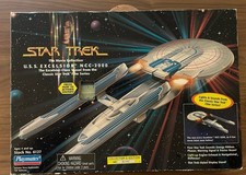 USS EXCELSIOR NCC - 2000 STAR TREK SHIP PLAYMATES NEW VINTAGE SEALED 1995 picture