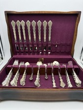 Oneida Community Duet Flatware Set 60 Pieces Set & Wooden Case picture