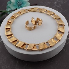 Rare Swarovski Swan Stamp Non Crystal Gold Tone Ribbon 17