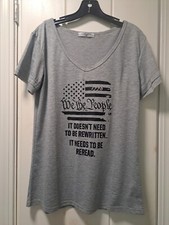 Lilicloth  We The People 1776 Women's Size Small Gray V-Neck Tshirt Tee  picture