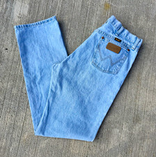 Vintage Wrangler Regular Fit Straight Leg Jeans / Light Wash / Great Condition picture
