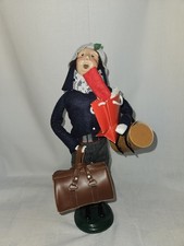 1999 Byers Choice Carolers Figure Man Holding Luggage and Red Shopping Bag picture