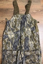 Element Outdoors Inclement Series Bibs. Medium, Mossy Oak Treestand picture