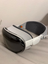 Apple Vision Pro M2 256GB, 21W M picture