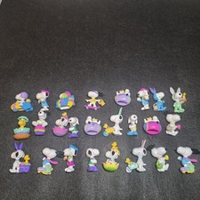 Vintage Snoopy Woodstock Easter PVC Figures Lot 25 Peanuts UFS Collectible picture