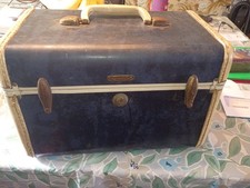 VINTAGE SAMSONITE TRAIN CASE SUIT CASE 4712 SHWAYDER BROS  picture