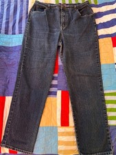 Gloria Vanderbilt Amanda Straight Leg Women's size 16 Dark Wash Blue Denim Jeans picture