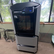 Stratasys F370 FDM 3D Printer, Touchscreen, Heated Bed, 14x10x14, USB picture