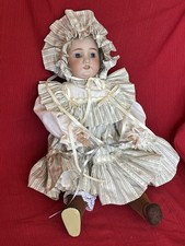 ANTIQUE SIMON & HALBIG DOLL- #530 Composition Body Teeth picture
