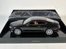 Minichamps Bentley Continental GT 1/18 Scale - Midnight Emerald - Rare picture