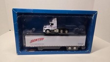 DG Productions 1/64 BENTON EXPRESS Semi Truck Tractor Trailer Model Replica picture