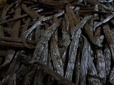 Whole Vanilla Beans, Grade A Vanilla Beans For Making Vanilla Extract & Baking picture