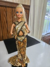 1990 Bob Mackie Gold Barbie Doll 5405 Mattel Special Edition Display Case picture