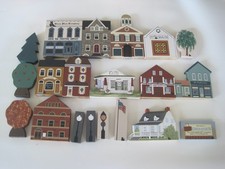 Dresden Longaberger Wood Village Signed 1980s 20 Pieces GUC picture