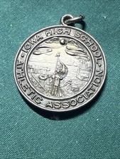 Antique 1932 Iowa High School IHSAA District Wrestling Meet Medal 155 lb picture