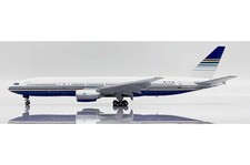JC Wings 1/400 777-200ER EC-MUA Flaps Down Configuration Privilege Style picture