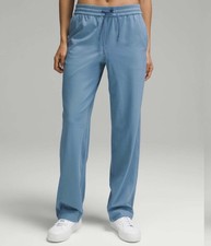 Lululemon Straight Leg Mid-rise Pant luxtreme Utility Blue Size M picture