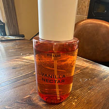 PHLUR Vanilla Nectar Unisex Body/Fragrance Mist Regular Size 8.1 fl oz picture