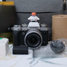 Fujifilm X-T3 26.1MP Mirrorless Digital Camera with Fuji XC 15-45mm Lens Silver picture