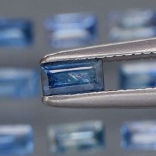 2.30ct blue green Sapphire set (Heated) picture