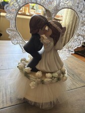 Vintage 1983 Musical Wedding Cake Topper Bride Groom Lace Heart “Feelings” Works picture