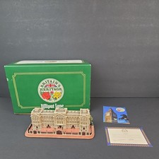 Lilliput Lane Britain's Heritage Buckingham Palace L2286 England Boxed Model picture