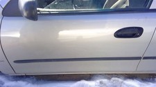 (LOCAL PICKUP ONLY) Driver Left Front Door Manual Fits 95-98 MAZDA PROTEGE 28802 picture