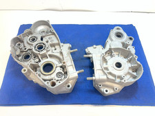 1996 89-98 SUZUKI RMX250 RMX 250 RIGHT & LEFT Engine Case Crankcase SET ASSEMBLY picture
