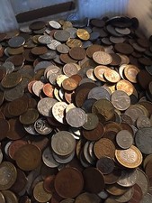 Huge Mixed Bulk Lot of 1000 Assorted World/Foreign Coins Great Starter Group picture