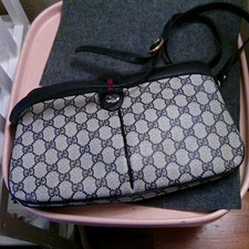 Gucci GG Pattern Small Shoulder Bag Beige/Blue Turn Lock w/ Detachable Strap picture