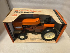 Ertl Allis-Chalmers 7040 Tractor 1:16 Die-Cast Blueprint Replica w/ Box picture