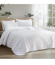 Bedsure Quilts King Size - Lightweight Bedspreads King Size with Basket Weave picture