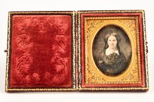 Daguerreotype of Woman in Fine Dress in 1/9 Plate Wood Composite Union Case V20 picture