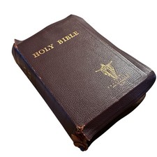RARE 1947 Spencer Press Holy Bible - Revelation W/Knowledge Of Him  picture