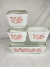 VINTAGE SET OF 4 PYREX PINK GOOSEBERRY REFRIGERATOR DISHES picture